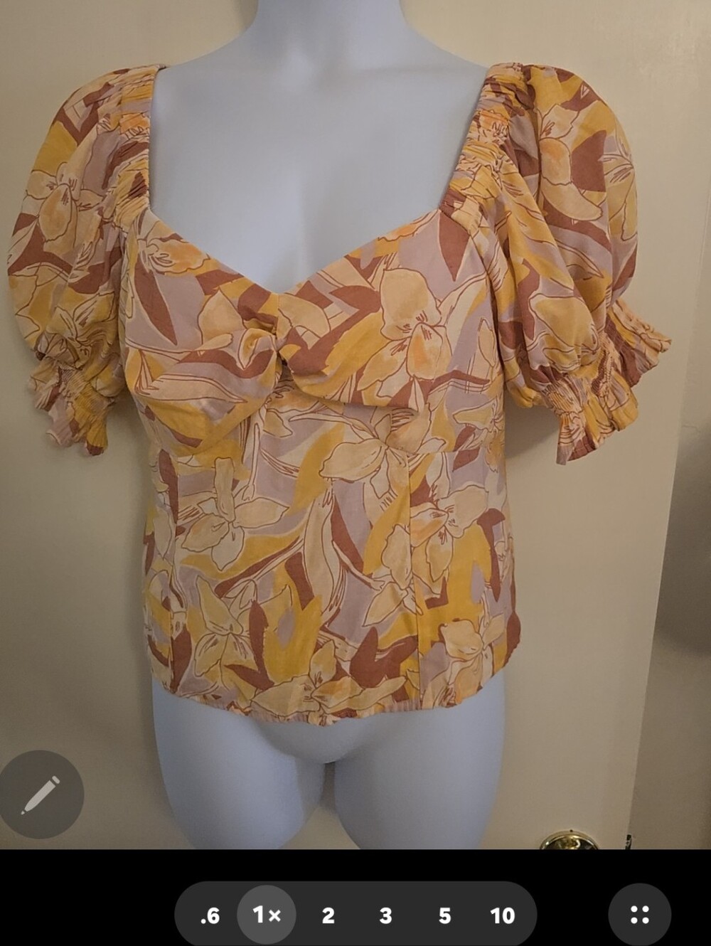 Nine West Floral Puff Sleeve Sweetheart Blouse XL NWOT Boho Romantic - Picture 2 of 7